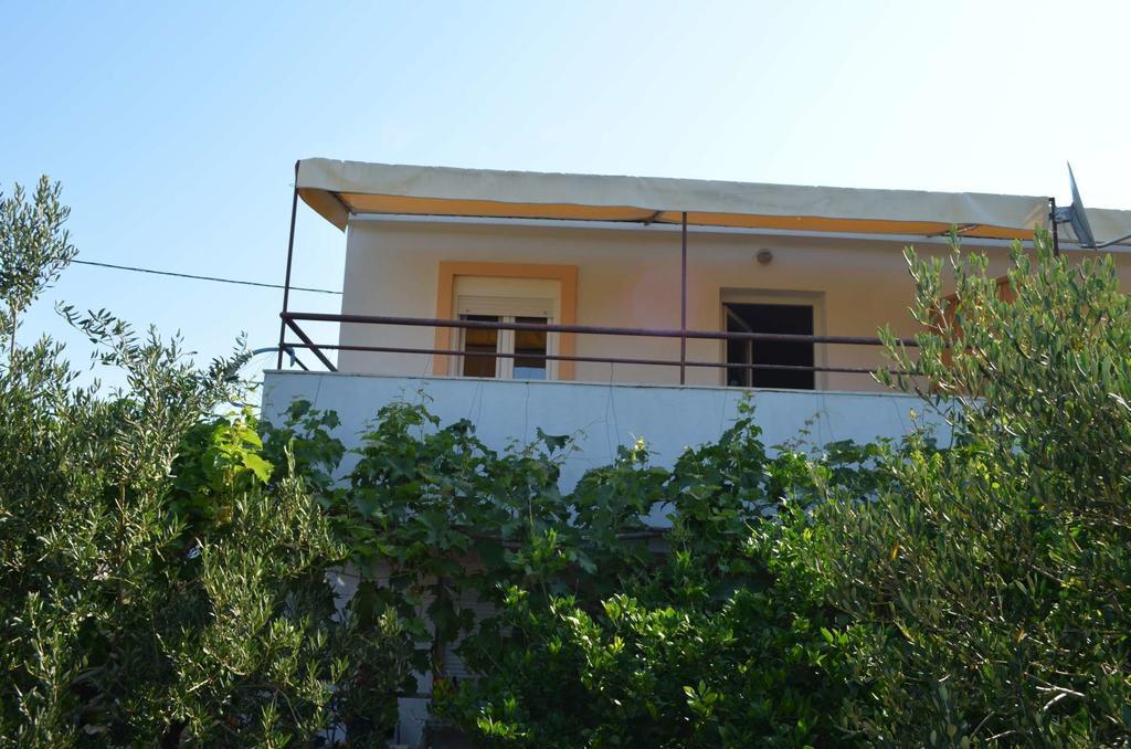 Apartments Krusvina Lun  Exterior photo