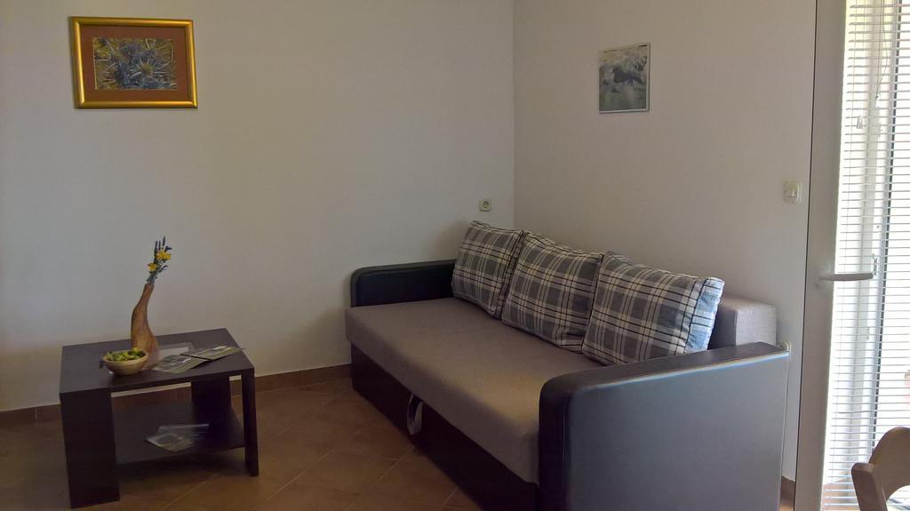 Apartments Krusvina Lun  Exterior photo